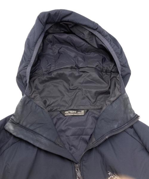 ARC'TERYX（アークテリクス）ARC'TERYX (アークテリクス) ATOM HOODY Women's Softshell jacket ネイビー サイズ:SIZE Sの古着・服飾アイテム