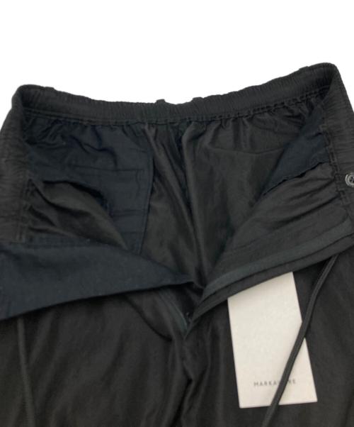 MARKAWARE（マーカウェア）MARKAWARE (マーカウェア) BRATAC SILK × ORGANIC WOOL TAFFETA WIDE TRUCK PANTS ブラック サイズ:SIZE 1の古着・服飾アイテム
