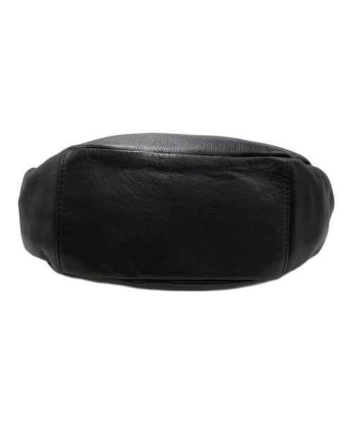 russet（ラシット）russet (ラシット) ソフトレザーラウンドショルダーバッグ ブラックの古着・服飾アイテム