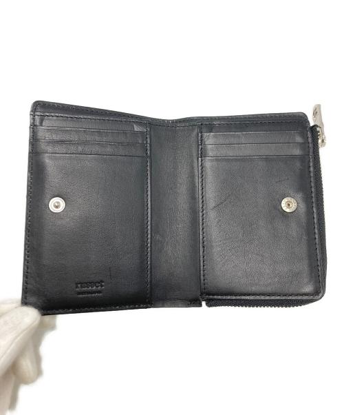 russet（ラシット）russet (ラシット) ミニモノグラムプレートハーフウォレット ブラックの古着・服飾アイテム