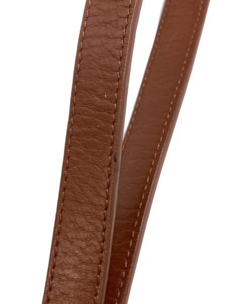 A.P.C.（アーペーセー）A.P.C. (アーペーセー) ハーフムーン ショルダーバッグ ブラウンの古着・服飾アイテム