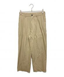 MARKAWARE（マーカウェア）の古着「オーガニックコットン強燃ボイルツイル/クラシックフィットダブルプリーテッドトラウザーズ」｜ブラウン