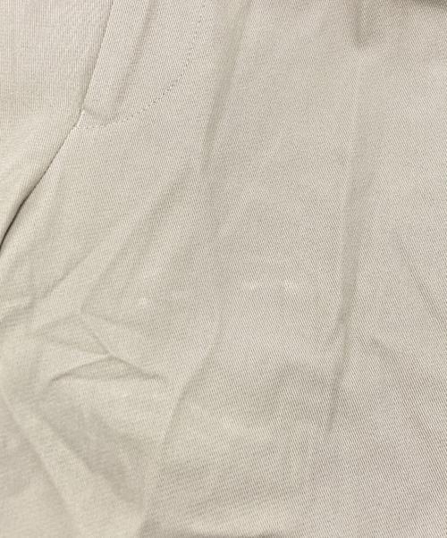 MARKAWARE（マーカウェア）MARKAWARE (マーカウェア) オーガニックコットン強燃ボイルツイル/クラシックフィットダブルプリーテッドトラウザーズ ブラウン サイズ:SIZE 1の古着・服飾アイテム