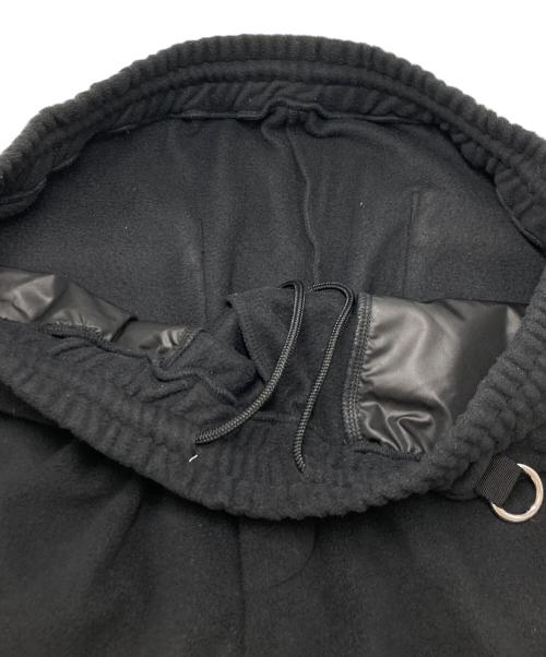 MUZE（ミューズ）MUZE (ミューズ) FLEECE CURVE CARGO PANTS ブラック サイズ:SIZE 1の古着・服飾アイテム