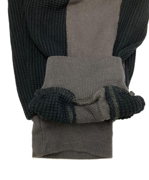 MUZE（ミューズ）MUZE (ミューズ) STRIPE HENRY NECK WAFFLE SWEAT ブラウン×ブラック サイズ:SIZE 1の古着・服飾アイテム