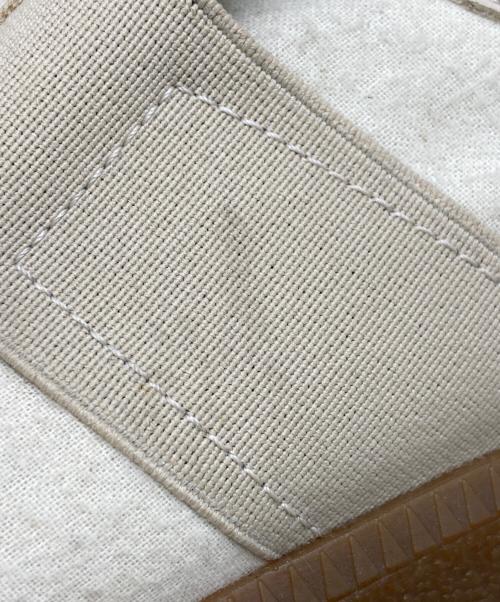 Maison Margiela 22（メゾンマルジェラ）Maison Margiela 22 (メゾンマルジェラ 22) スニーカー アイボリー サイズ:SIZE 42の古着・服飾アイテム