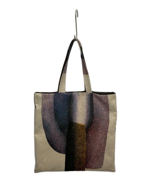 HOMME PLISSE ISSEY MIYAKE（オム プリッセ イッセイ ミヤケ）HOMME PLISSE ISSEY MIYAKE (オム プリッセ イッセイ ミヤケ) ロナンブルレック トートバッグ ベージュ サイズ:不明の古着・服飾アイテム