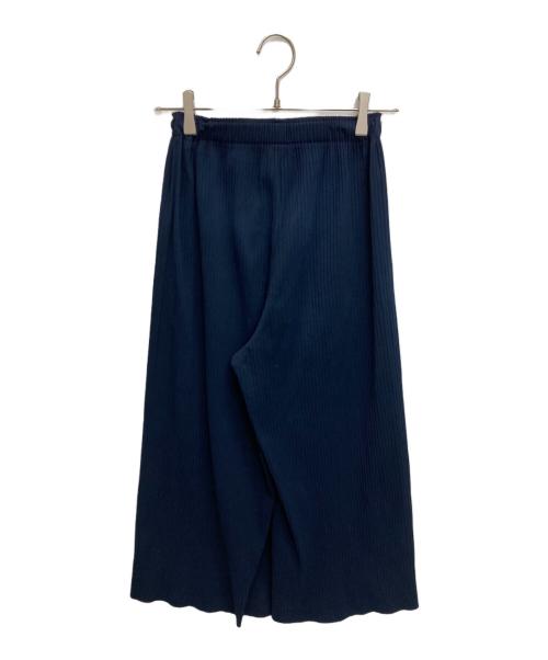 ISSEY MIYAKE me（イッセイ ミヤケ ミー）ISSEY MIYAKE me (イッセイ ミヤケ ミー) ワイドプリーツパンツ ネイビー サイズ:不明の古着・服飾アイテム