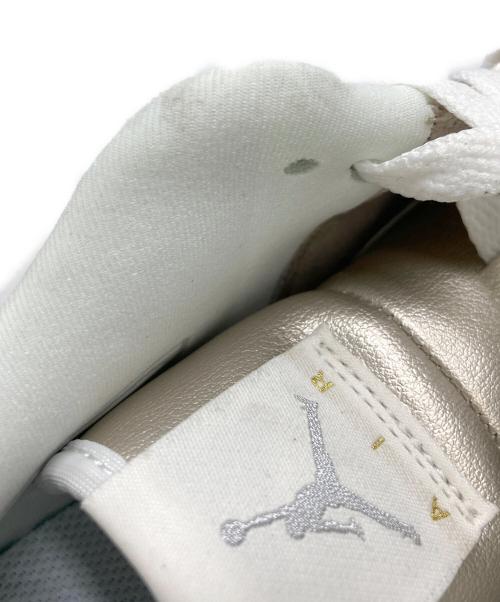 NIKE（ナイキ）NIKE (ナイキ) Air Jordan 1 Low SE シルバー サイズ:SIZE US8の古着・服飾アイテム