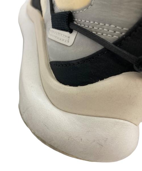 YOHJI YAMAMOTO（ヨウジヤマモト）YOHJI YAMAMOTO (ヨウジヤマモト) adidas (アディダス) SHIKU RUN ブラック×ベージュ サイズ:SIZE 25.5cmの古着・服飾アイテム
