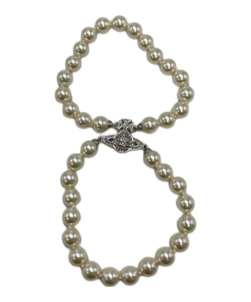 Vivienne Westwood（ヴィヴィアンウエストウッド）Vivienne Westwood (ヴィヴィアンウエストウッド) 2連パールブレスレット ホワイト×シルバー サイズ:実寸サイズをご参照下さい。の古着・服飾アイテム