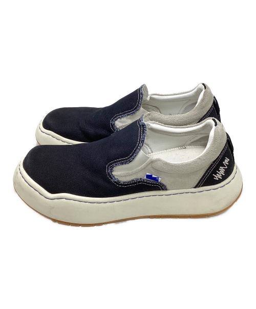 ADER error（アーダーエラー）ADER error (アーダーエラー) スリッポン ホワイト×ブラック サイズ:SIZE 43の古着・服飾アイテム