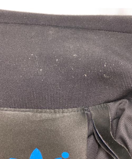 adidas（アディダス）adidas (アディダス) BLUE VERSION スパンコール トラックジャケット ブラック サイズ:SIZE Mの古着・服飾アイテム