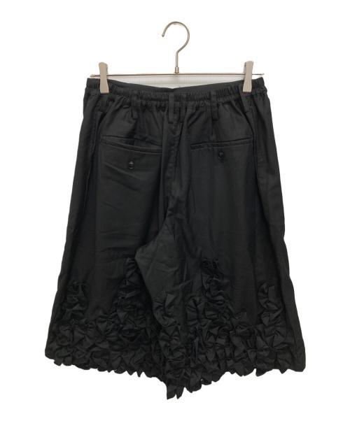 NOT CONVENTIONAL（ノットコンベンショナル）NOT CONVENTIONAL (ノットコンベンショナル) 装飾クロップドパンツ ブラック サイズ:SIZE Freeの古着・服飾アイテム