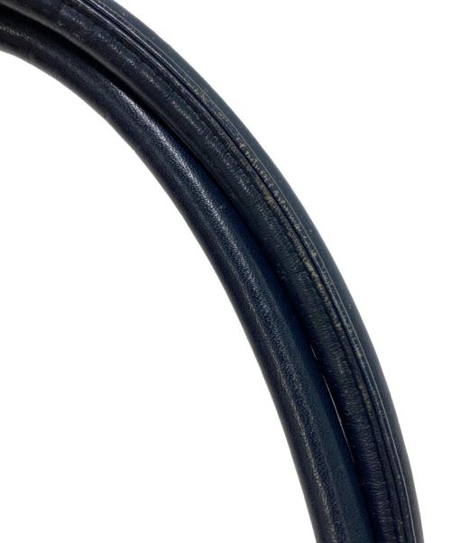 Yves Saint Laurent（イヴサンローラン）Yves Saint Laurent (イヴサンローラン) ハンドバッグ ネイビーの古着・服飾アイテム