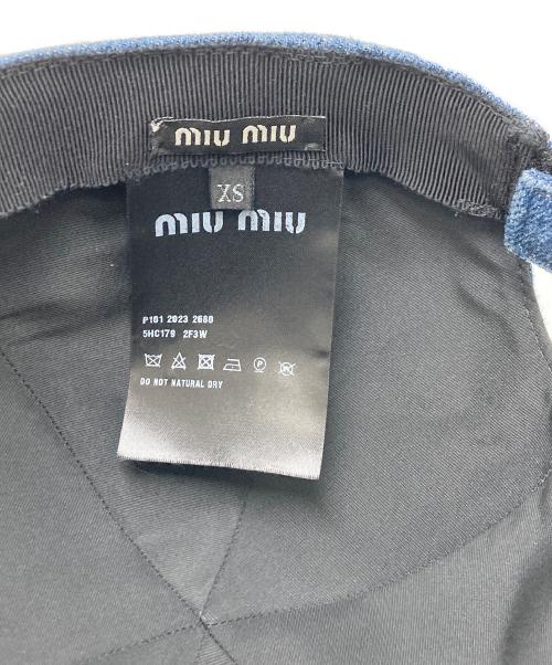 MIU MIU（ミュウミュウ）MIU MIU (ミュウミュウ) デニムロゴ刺繍 ベースボールキャップ インディゴの古着・服飾アイテム