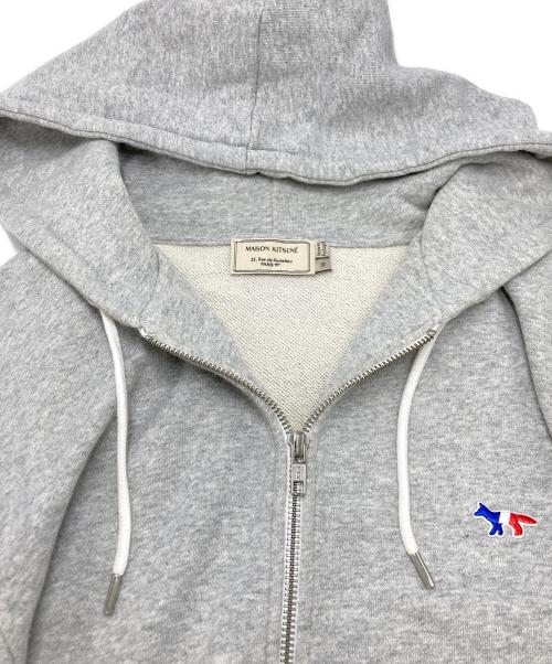 maison kitsune（メゾンキツネ）maison kitsune (メゾンキツネ) ジップパーカー グレー サイズ:SIZE　Mの古着・服飾アイテム