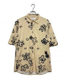 The Open Product（ザオープンプロダクト）の古着「FLOWER PRINT OVERSIZED SHIRT」｜ベージュ