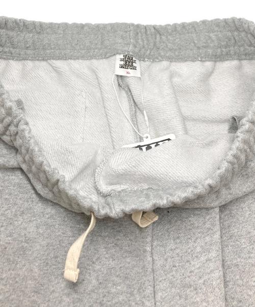 BlackEyePatch（ブラックアイパッチ）BlackEyePatch (ブラックアイパッチ) TIMES LOGO SWEAT PANTS グレー サイズ:SIZE XLの古着・服飾アイテム
