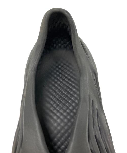 adidas（アディダス）adidas (アディダス) YEEZY Foam Runner 