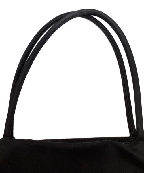 PRADA（プラダ）PRADA (プラダ) ロゴプレートハンドバッグ ブラックの古着・服飾アイテム