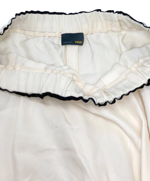 FENDI（フェンディ）FENDI (フェンディ) サイドパイソンジョガートラックパンツ ホワイト サイズ:SIZE　42の古着・服飾アイテム