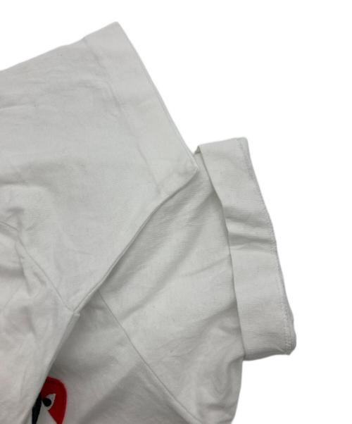 PLAY COMME des GARCONS（プレイコムデギャルソン）PLAY COMME des GARCONS (プレイコムデギャルソン) MULTIPLE HEARTPRINTED T ホワイト サイズ:SIZE Sの古着・服飾アイテム