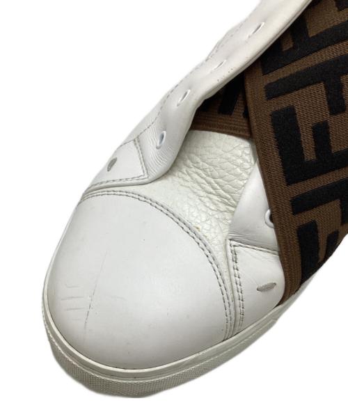 FENDI（フェンディ）FENDI (フェンディ) スリッポンスニーカー ホワイト サイズ:SIZE 7の古着・服飾アイテム