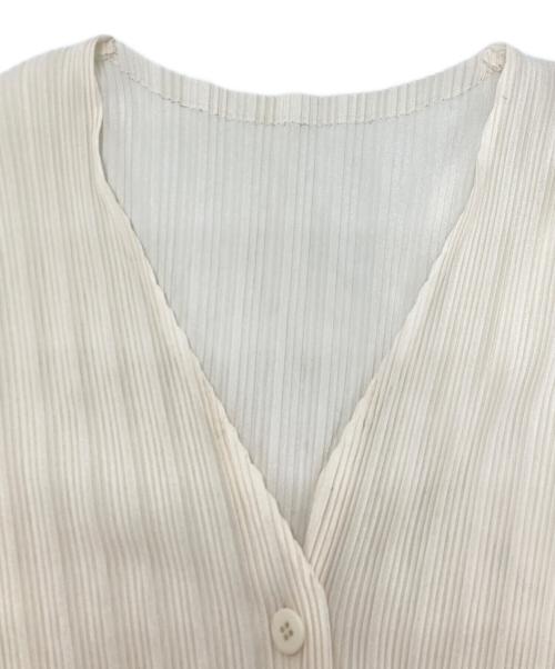 PLEATS PLEASE（プリーツプリーズ）PLEATS PLEASE (プリーツプリーズ) プリーツカーディガン ホワイト サイズ:SIZE 3の古着・服飾アイテム