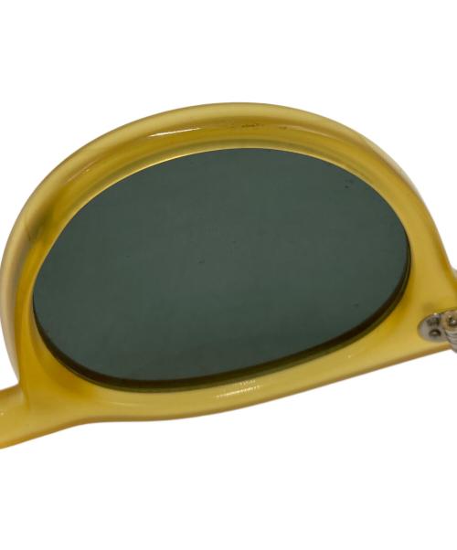 DKNY（ダナキャランニューヨーク）DKNY (ダナキャランニューヨーク) サングラス イエローの古着・服飾アイテム