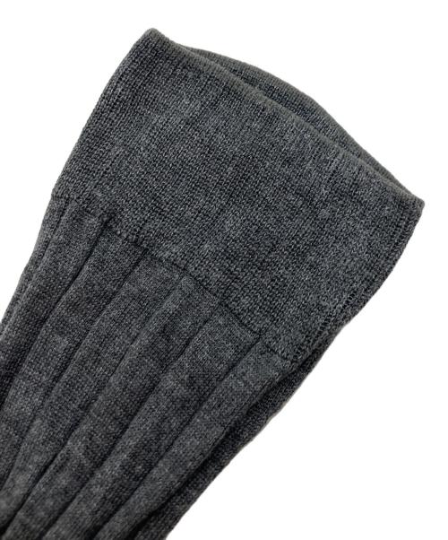 MIU MIU（ミュウミュウ）MIU MIU (ミュウミュウ) シルクソックス グレー サイズ:SIZE 24ｃｍの古着・服飾アイテム