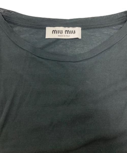 MIU MIU（ミュウミュウ）MIU MIU (ミュウミュウ) ロゴパッチカットソー グレー サイズ:XSの古着・服飾アイテム