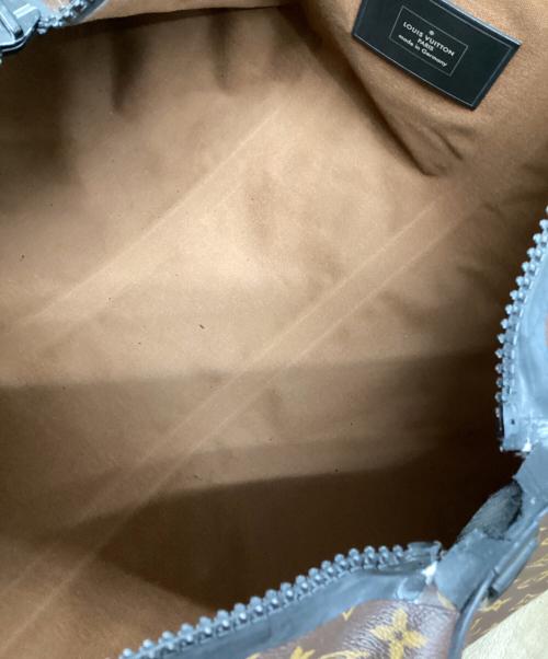 LOUIS VUITTON（ルイ ヴィトン）LOUIS VUITTON (ルイ ヴィトン) ウォータープルーフ・キーポル55 ブラウンの古着・服飾アイテム