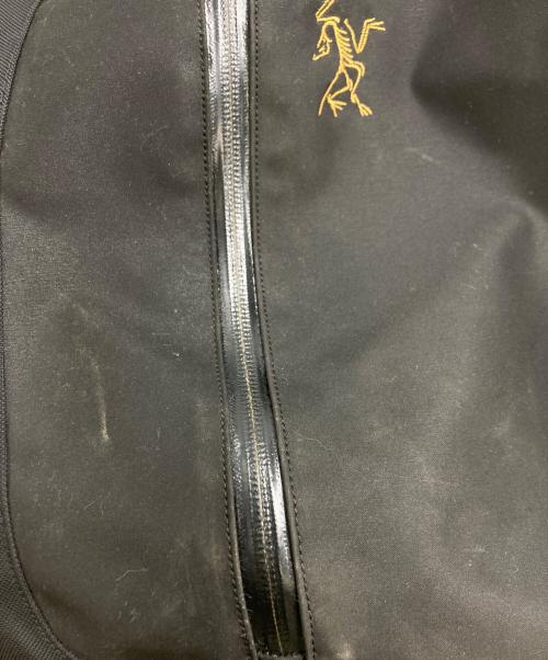 ARC'TERYX（アークテリクス）ARC'TERYX (アークテリクス) ARRO 8/ショルダーバッグ ブラック サイズ:実寸サイズをご参照下さい。の古着・服飾アイテム