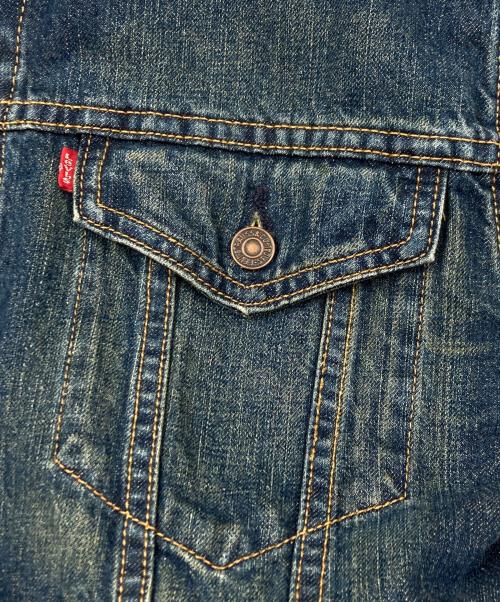 LEVI'S（リーバイス）LEVI'S (リーバイス) デニムジャケット インディゴ サイズ:SIZE　Mの古着・服飾アイテム