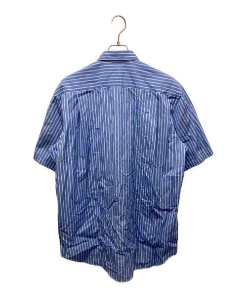 PLAY COMME des GARCONS（プレイコムデギャルソン）PLAY COMME des GARCONS (プレイコムデギャルソン) STRIPED S/S SHIRT/ストライプシャツ ネイビー サイズ:SIZE XLの古着・服飾アイテム