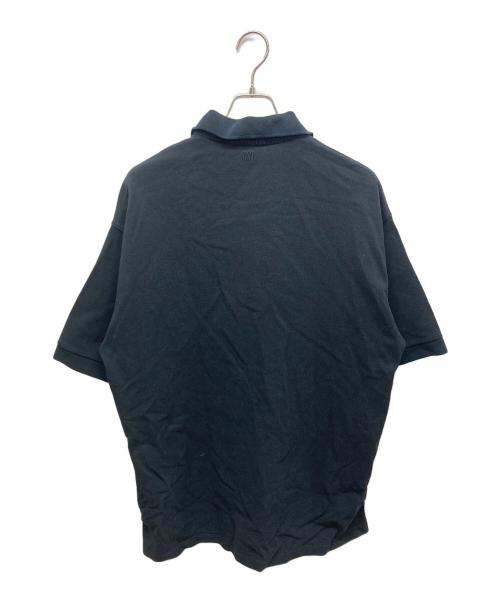 AMI Alexandre Mattiussi（アミアレクサンドルマテュッシ）AMI Alexandre Mattiussi (アミアレクサンドルマテュッシ) ポロシャツ ブラック サイズ:SIZE XLの古着・服飾アイテム