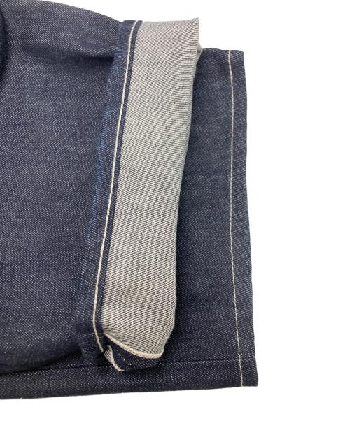 Graphpaper（グラフペーパー）Graphpaper (グラフペーパー) Selvage Denim Two Tuck Pants/ セルビッジデニム2タックパンツ インディゴ サイズ:SIZE 1の古着・服飾アイテム