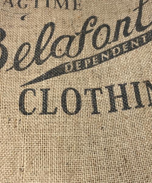 BELAFONTE（ベラフォンテ）BELAFONTE (ベラフォンテ) ニュースペーパーバッグ ベージュの古着・服飾アイテム