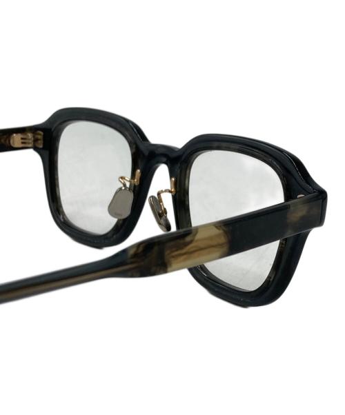 EYEVAN（アイヴァン）EYEVAN (アイヴァン) サングラス ブラック サイズ:45-24-145の古着・服飾アイテム