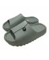 adidas（アディダス）の古着「YEEZY Slide 