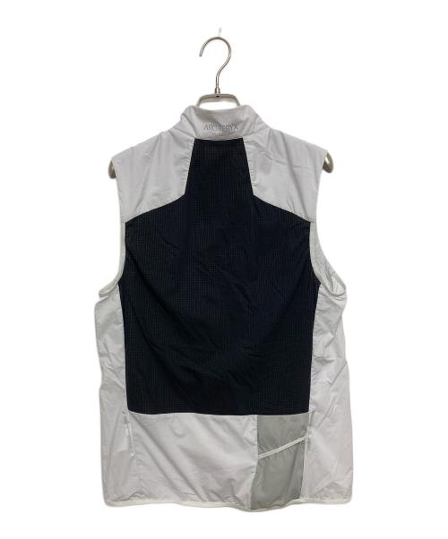ARC'TERYX（アークテリクス）ARC'TERYX (アークテリクス) Norvan Insulated Vest M ホワイト サイズ:SIZE Sの古着・服飾アイテム