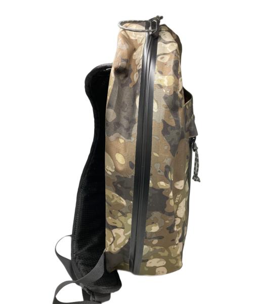 simms（シムスタイル）simms (シムスタイル) カモフラショルダーバッグ カーキの古着・服飾アイテム