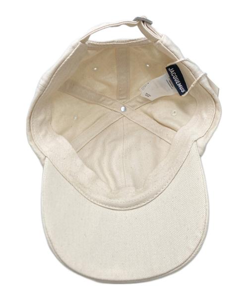 jacquemus（ジャックムス）JACQUEMUS (ジャックムス) キャップ ベージュの古着・服飾アイテム