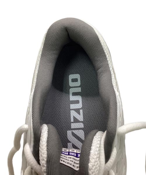 MIZUNO（ミズノ）MIZUNO (ミズノ) WAVE PROPHECY LS WHITE/SILVER ホワイト サイズ:SIZE US5.5の古着・服飾アイテム