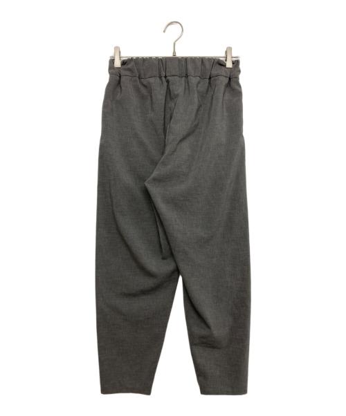 NO CONTROL AIR（ノーコントロールエアー）NO CONTROL AIR (ノーコントロールエアー) 強撚ポリエステル・ストレッチポプリンテーパードパンツ グレー サイズ:SIZE XSの古着・服飾アイテム