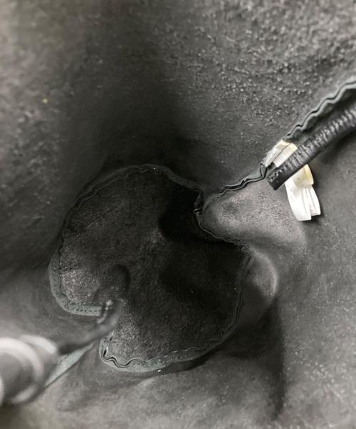 INTIMITE（アンティミテ）iNtimite (アンティミテ) Tassel Shoulder Bag ブラックの古着・服飾アイテム