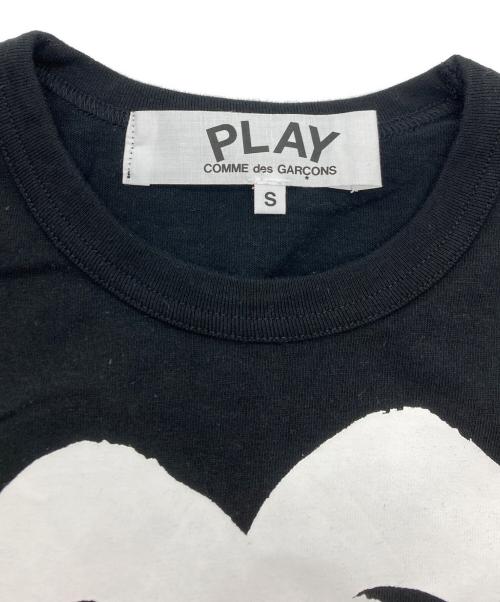 PLAY COMME des GARCONS（プレイコムデギャルソン）PLAY COMME des GARCONS (プレイコムデギャルソン) Printed Heart T-Shirt With Red Emblem Black ブラック サイズ:SIZE Sの古着・服飾アイテム