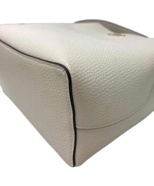 COACH（コーチ）COACH (コーチ) スモール タウン バケットバッグ ホワイトの古着・服飾アイテム