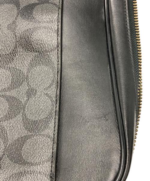 COACH（コーチ）COACH (コーチ) シグネチャー ショルダーバッグ ブラックの古着・服飾アイテム